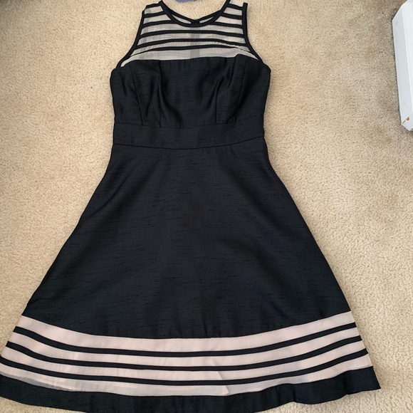 New without tag Banana Republic dress - Picture 3 of 6